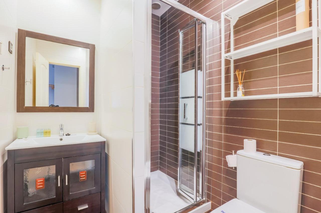 Bright Modern - 2Bedrooms 2Baths -Cuatro Caminos Madrid Esterno foto